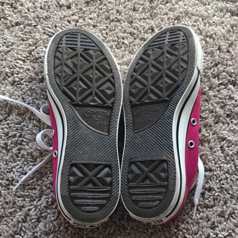 Pink Converse - Picture 5 of 5